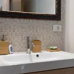 Con Terrazza Privata Bari